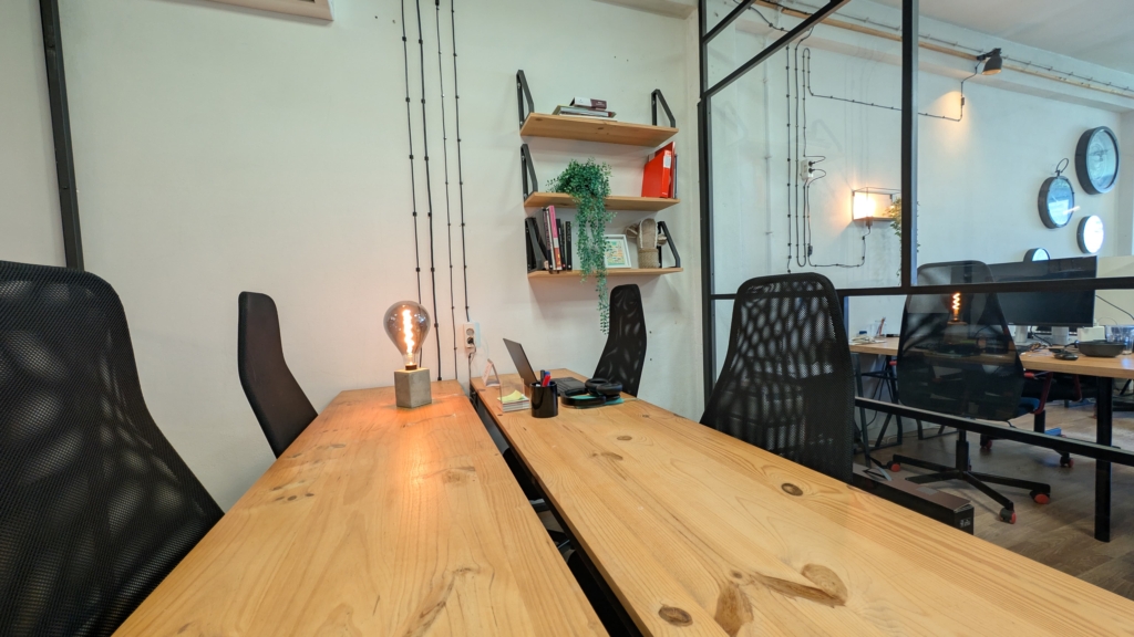 Escritório 4 a 6 pessoas Synergy Hub